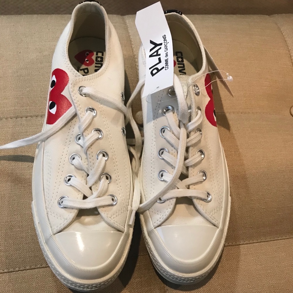 Comme des garçon what low top sneakers